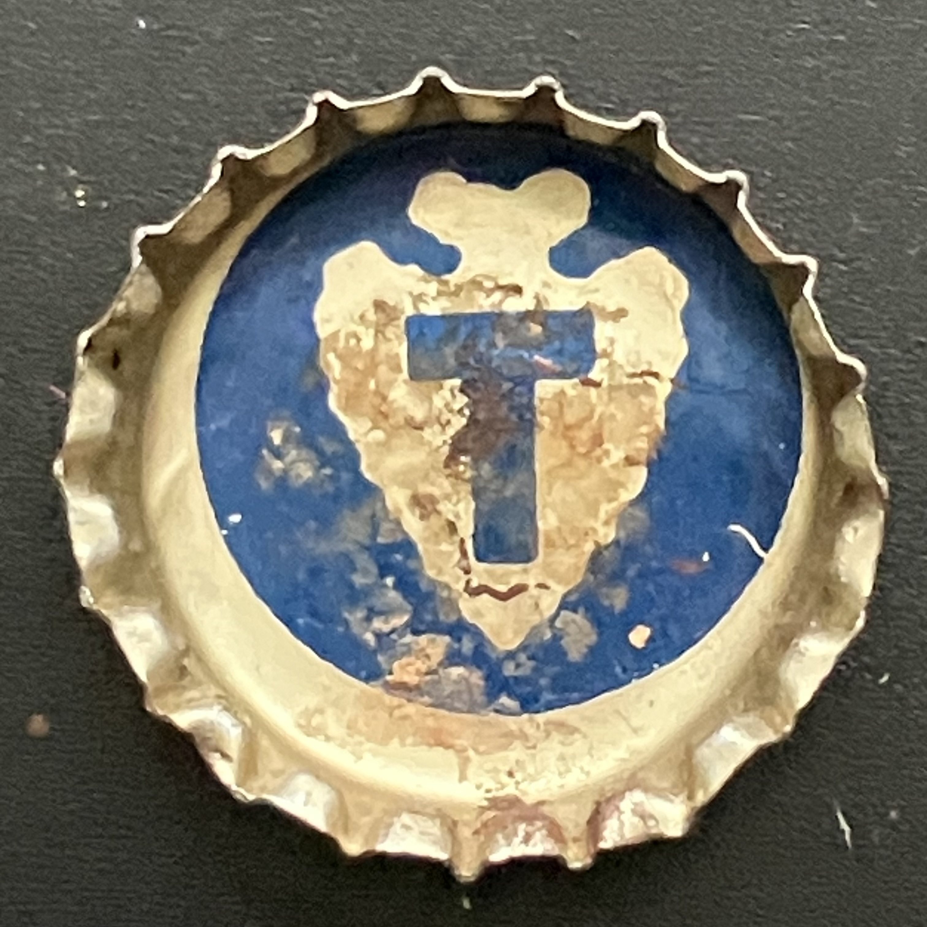 crown-cap liner of US Army insignia for 36th Division