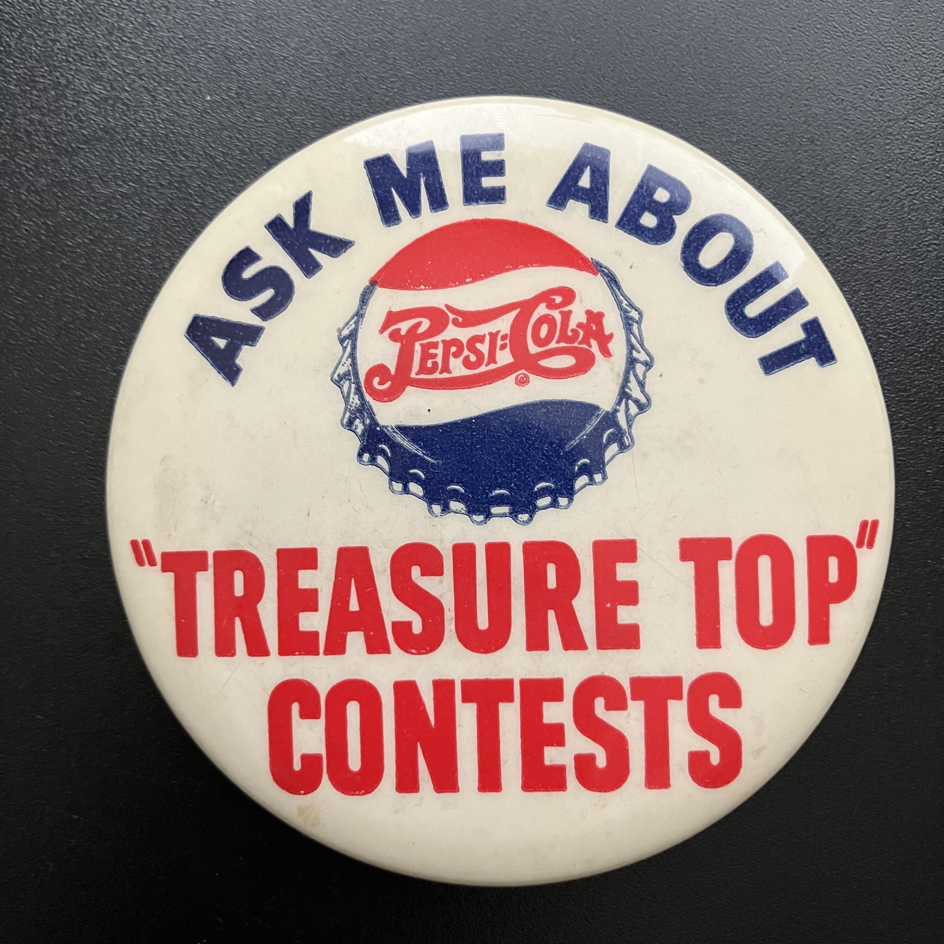 Front of Treasure Top Pinback